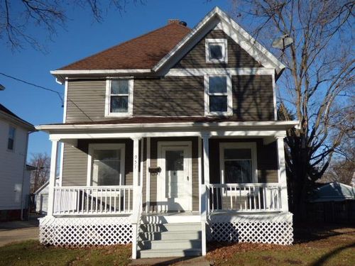 951 Highland Ave, Beloit, WI, 53511-6016 | Card Image