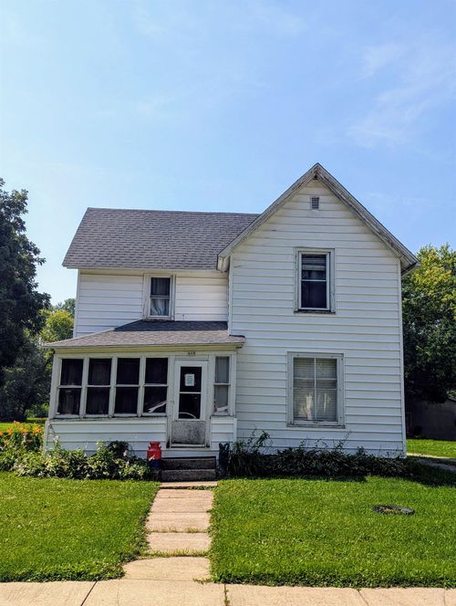 408 W Howard St, DURAND, IL, 61024-8929 | Card Image