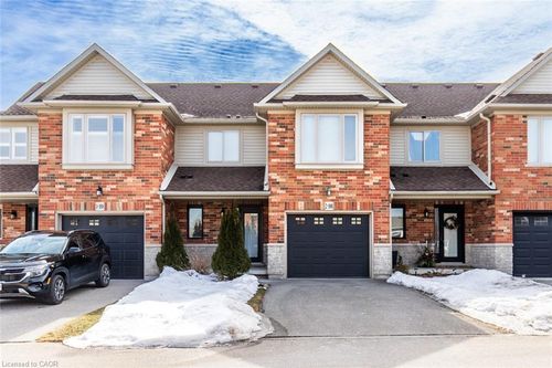 2-188 Livingston Ave, Grimsby, ON, L3M5R7 | Card Image