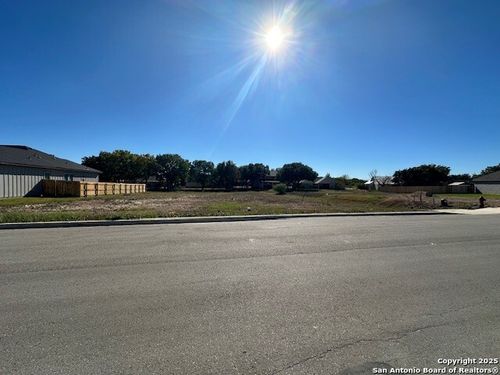 207 Janice Ave, Castroville, TX, 78009-2248 | Card Image