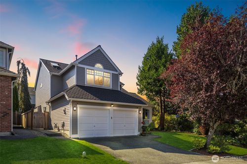 4003 252nd Avenue Se, Sammamish, WA, 98029 | Card Image