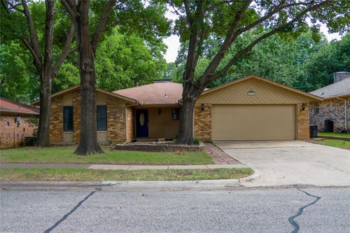 3842 Double Tree Trl, Irving, TX, 75061-3932 | Card Image