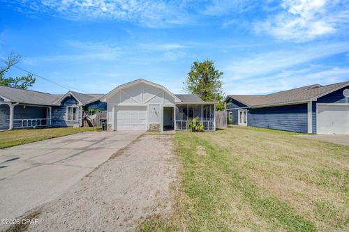 7011 Lois St, Panama City, FL, 32404-7611 | Card Image