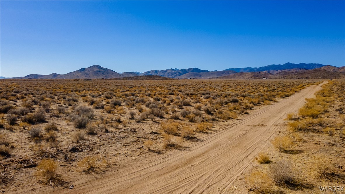 Land in Kingman 4