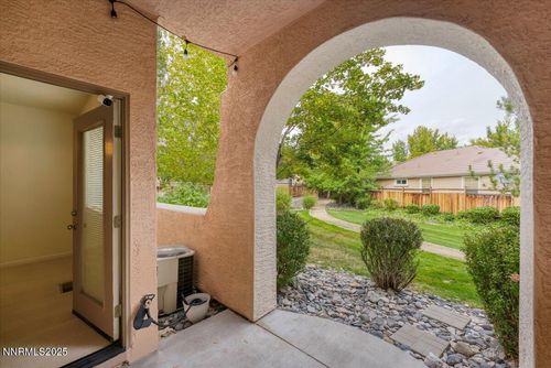 813-6141 Ingleston Dr, Sparks, NV, 89436-7057 | Card Image