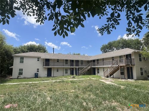 201 Lowery Dr, Port Lavaca, TX, 77979-3532 | Card Image