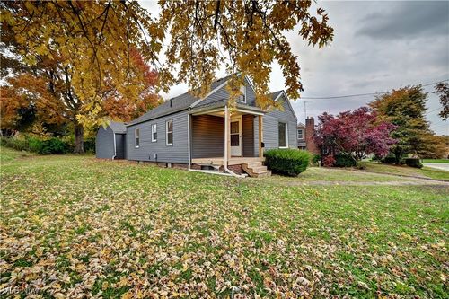 2718 Homedale Ave Nw, Canton, OH, 44708-1745 | Card Image