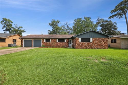6320 Tulip Dr, Beaumont, TX, 77706-5534 | Card Image