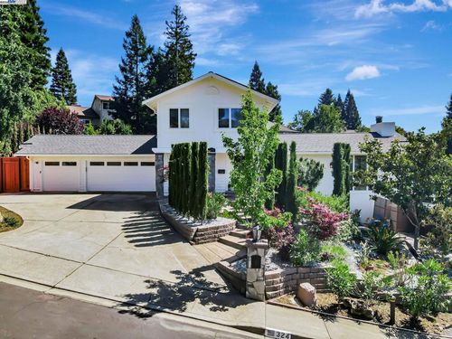 324 Merrilee Pl, Danville, CA, 94526-4316 | Card Image