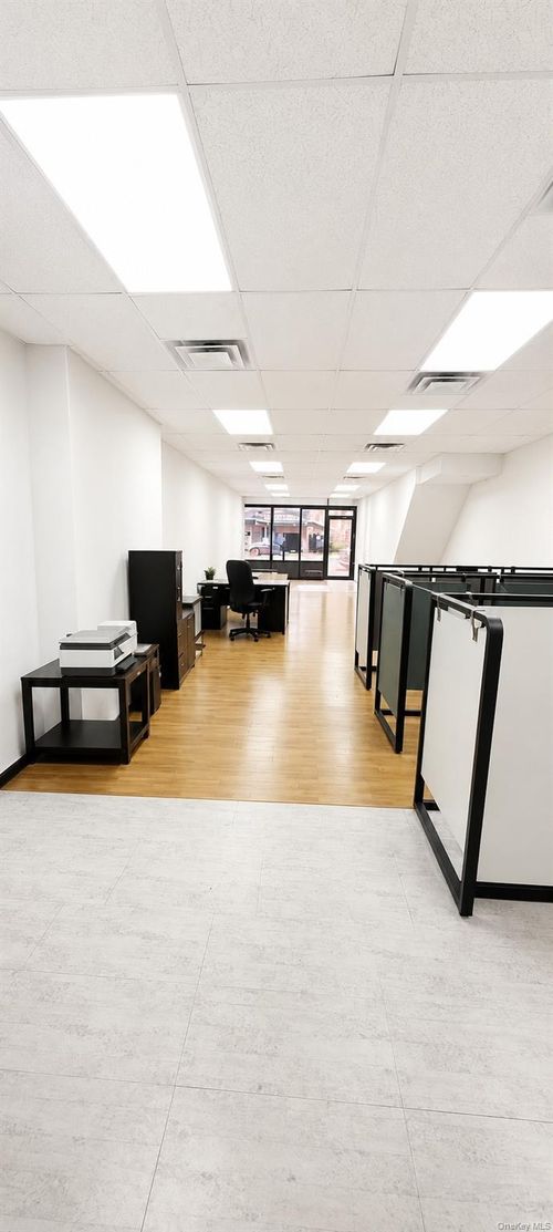 1st-floor-21945 Jamaica Ave, Queens Village, NY, 11428-2109 | Card Image