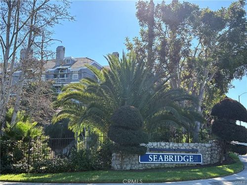 20191 Cape Coral Ln, Huntington Beach, CA, 92646-8515 | Card Image