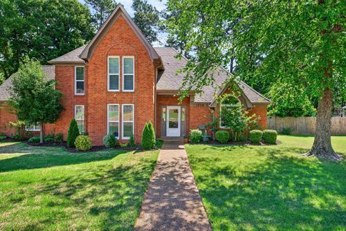 1028 Winleaf Dr, Collierville, TN, 38017 | Card Image