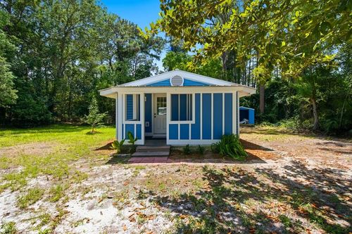 1209 Ne 1st St, Carrabelle, FL, 32322-2130 | Card Image