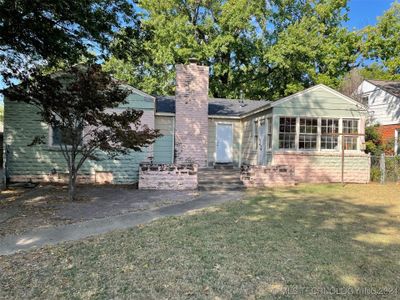 927 S Urbana Avenue, House other with 2 bedrooms, 1 bathrooms and null parking in Tulsa OK | Image 3