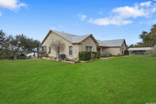 1748 Fm 3424, Canyon Lake, TX, 78133-2206 | Card Image