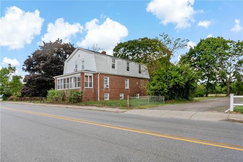 122 Market St, Warren, RI, 02885-2679 | Card Image