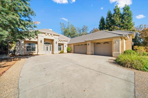 19458 Palermo Court, Redding, CA, 96003 | Card Image