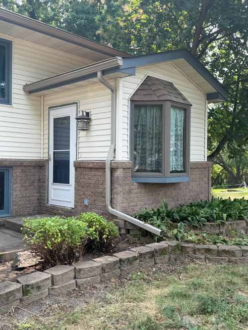 14005 38th Ave N, Plymouth, MN, 55447-5413 | Card Image