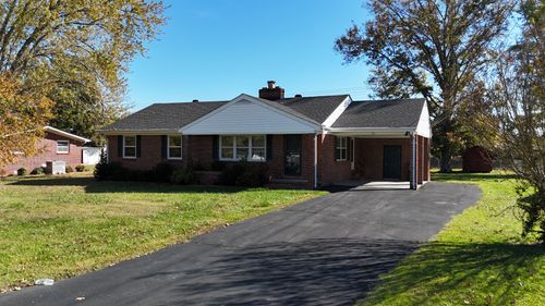 121 N Hills Dr, Mc Minnville, TN, 37110-1409 | Card Image