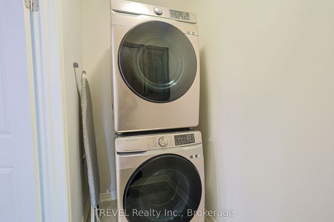 196 Heron St, House attached with 3 bedrooms, 3 bathrooms and 2 parking in Welland ON | Image 37