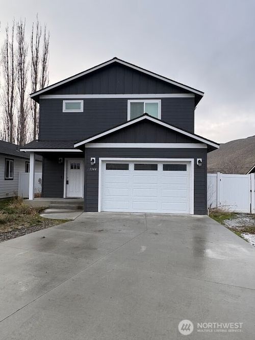 1344 Theo Way, Rock Island, WA, 98850-9004 | Card Image