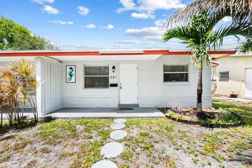 581 Nw 17th Pl, Fort Lauderdale, FL, 33311-4855 | Card Image