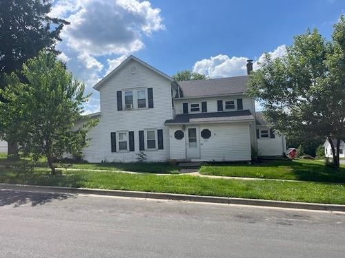 301 S Galena Street, South Wayne, WI, 53587 | Card Image