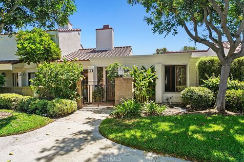 126-4 Navarre, Irvine, CA, 92612-1721 | Card Image