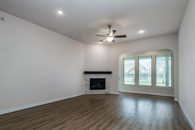 20306 Windsor Fld, House other with 4 bedrooms, 4 bathrooms and 3 parking in Spring TX | Image 14