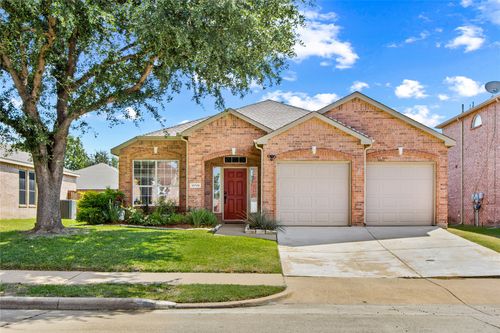 10706 Augusta Ln, Rowlett, TX, 75089-8340 | Card Image