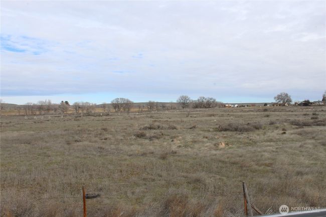 161901000 B St Nw, Home with 0 bedrooms, 0 bathrooms and null parking in Soap Lake WA | Image 9