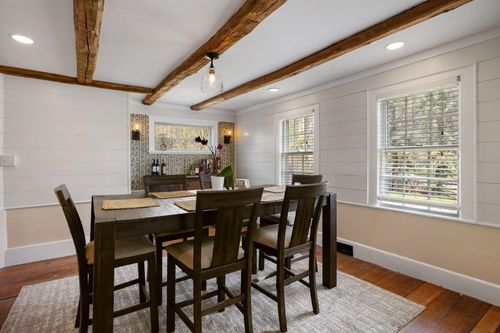 16 Marsh Ln, Hampton Falls, NH, 03844-2027 | Card Image