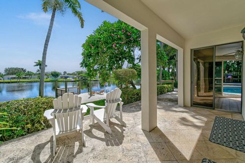 8110 W Lake Dr, Lake Clarke Shores, FL, 33406-8633 | Card Image