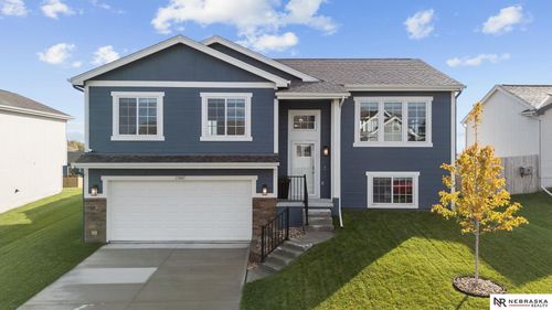 11001 Sheffield St, Omaha, NE, 68142-1821 | Card Image