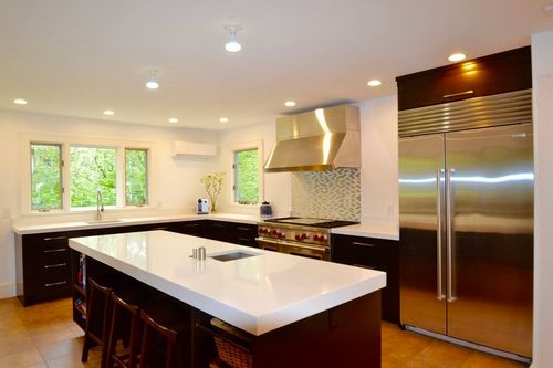 25 Bothfeld Rd, Newton, MA, 02459-1401 | Card Image