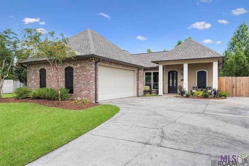 11279 Hillpark Ave, Baton Rouge, LA, 70810-7789 | Card Image