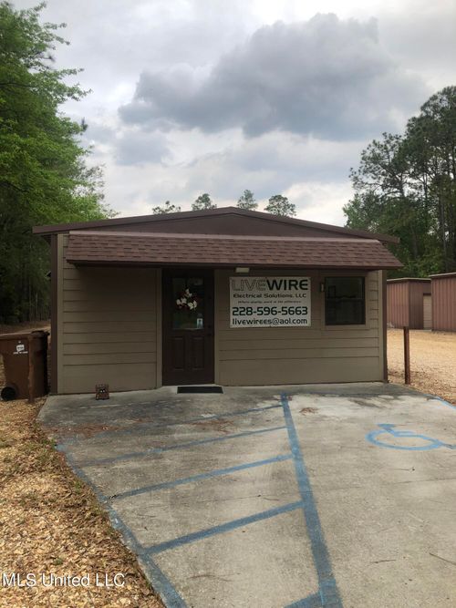 17129 Country Cove, Saucier, MS, 39574 | Card Image