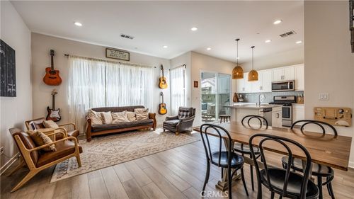 unit-105-4173 Horvath St, Corona, CA, 92883-4465 | Card Image