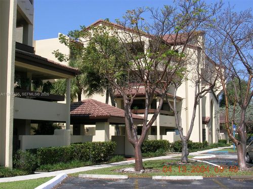 apt-410-8850 Sw 123rd Ct, Miami, FL, 33186-1933 | Card Image