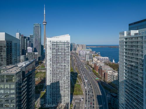 1003-75 Queens Wharf Rd, Toronto, ON, M5V0J8 | Card Image