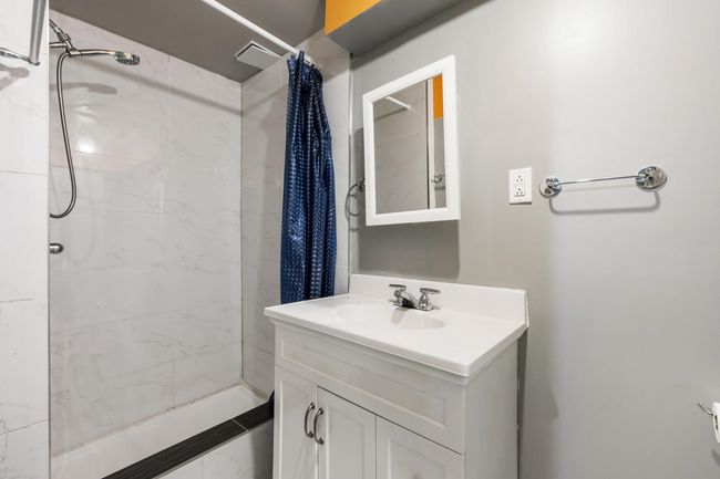 21764 124 Ave, House other with 5 bedrooms, 4 bathrooms and 6 parking in Maple Ridge BC | Image 33