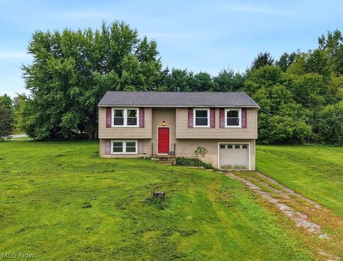 2974 Bronco Dr, New Franklin, OH, 44216-9736 | Card Image