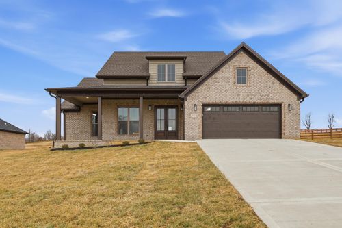 332 Wolverine Way, Richmond, KY, 40475-9218 | Card Image