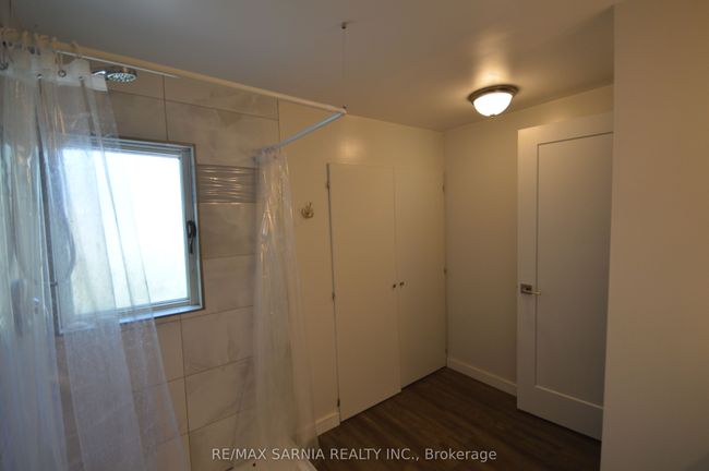 6208 London Rd, House other with 2 bedrooms, 1 bathrooms and null parking in Kettle And Stony Point Fn ON | Image 18