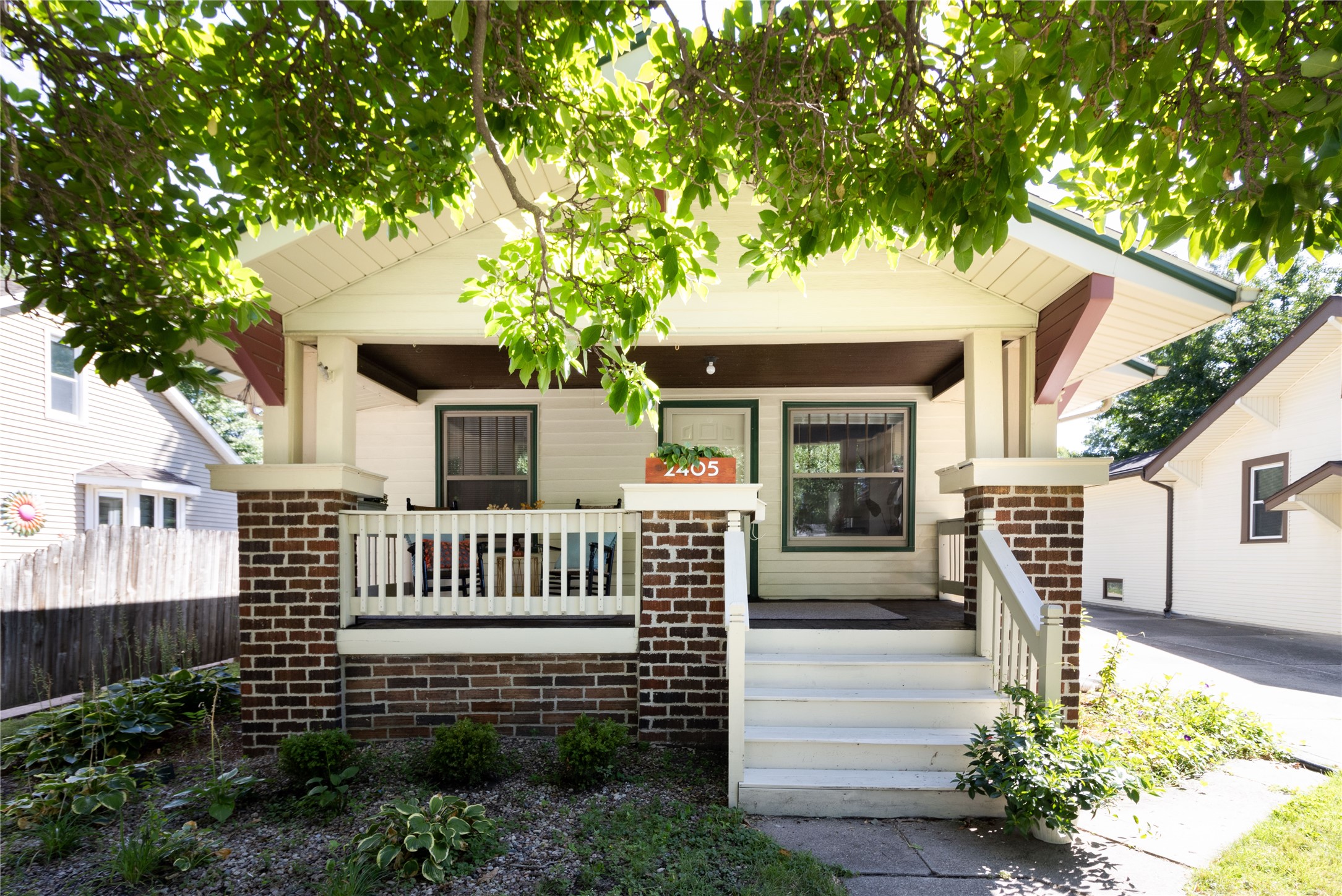 46th St, Des Moines, IA 50310