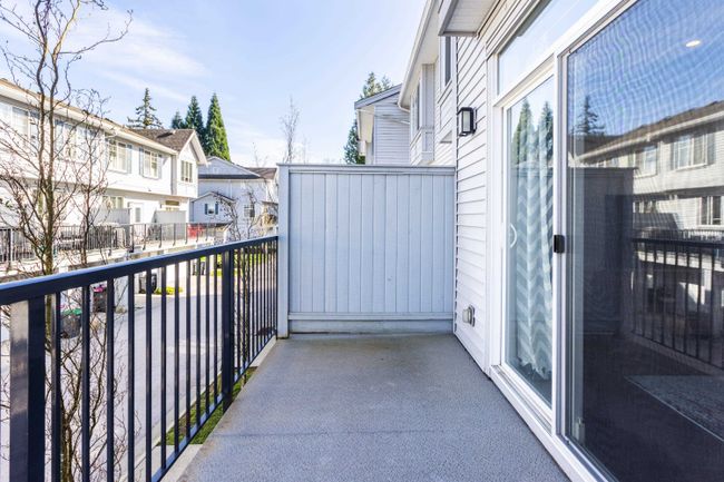 5 - 5858 142 Street, Townhouse with 3 bedrooms, 2 bathrooms and 2 parking in Surrey BC | Image 16