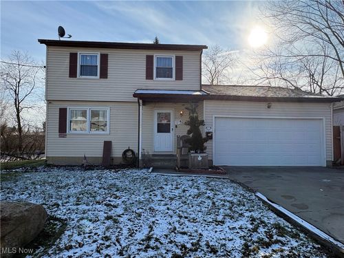 600 Florida Ave, Akron, OH, 44314-2415 | Card Image