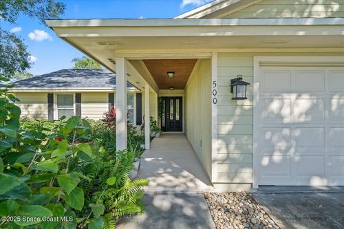 500 10th St Sw, Vero Beach, FL, 32962-5637 | Card Image