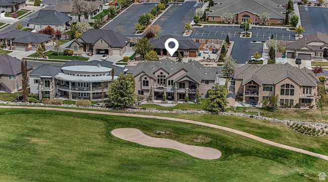 North facing Aerial view featuring a residential view and golf course view | Image 32