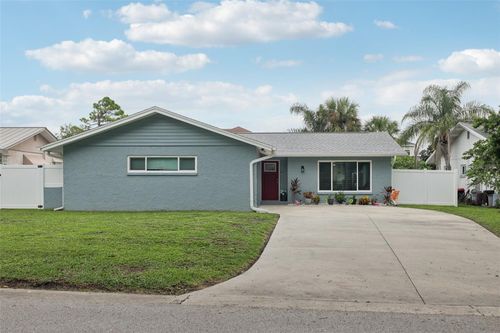 1004 Peninsula Ave, TARPON SPRINGS, FL, 34689-2126 | Card Image